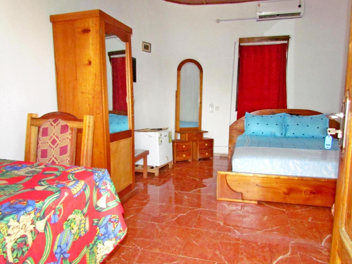 Comfort Beach Resort Biriwa Exterior foto
